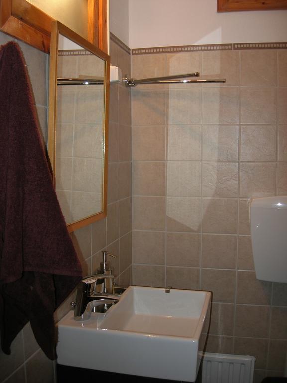 Apartment Next To The Sea In Poseidonia Posidhonía Екстериор снимка