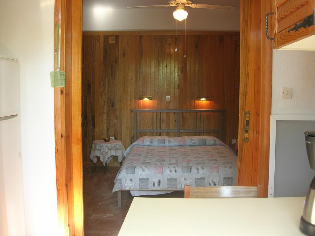 Apartment Next To The Sea In Poseidonia Posidhonía Екстериор снимка